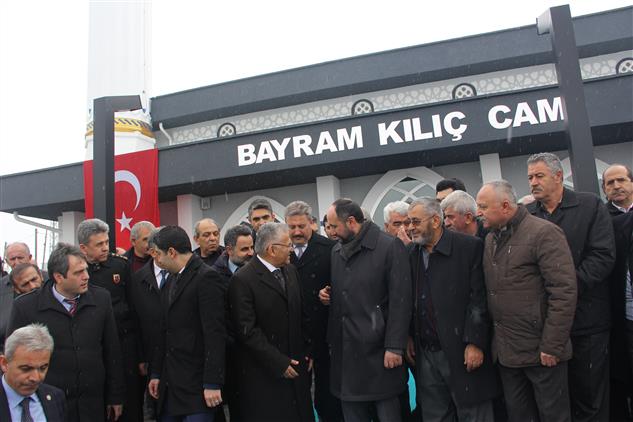 bayram kilic camii ibadete acildi