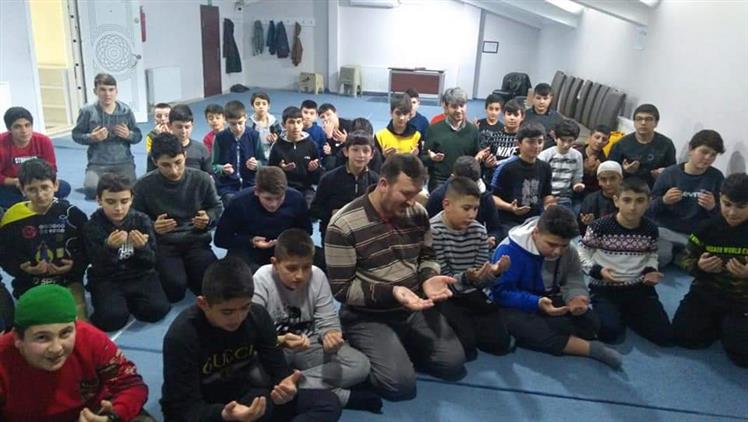 bu etkinlikler bu genclige deger