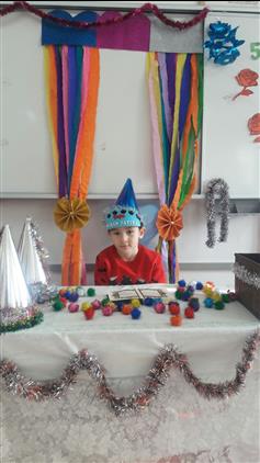 minik ogrencimizin okuma bayrami sevinci