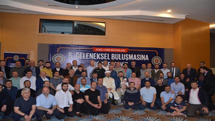 Diyanet Isleri Baskanimiz Yesil Cami Mezunlariyla Alanya Da Bulustu