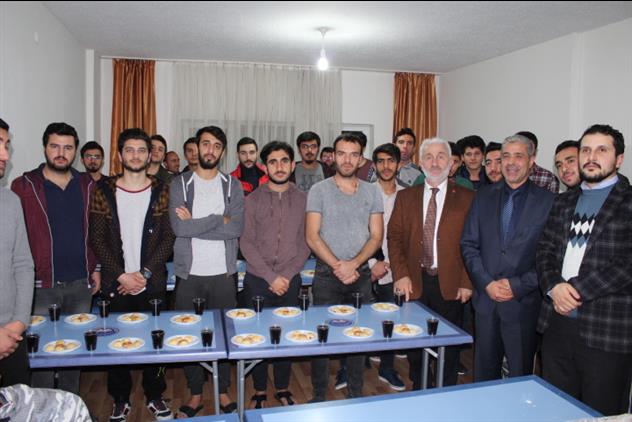 ayhan songar erkek ogrenci yurdunda mevlid i nebi programi yapildi