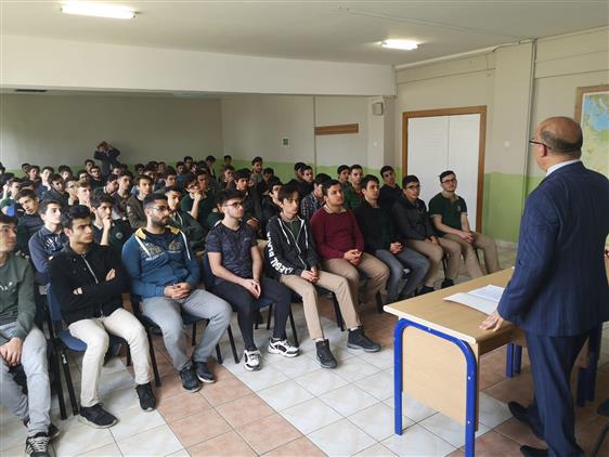Ali Osman Sonmez Anadolu Imam Hatip Lisesine Ziyaret