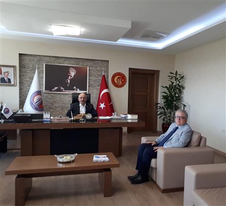 Il Muftumuz Sukru Kabukcu Comu Rektoru Prof Dr Sedat Murat A Iade I Ziyarette Bulundu