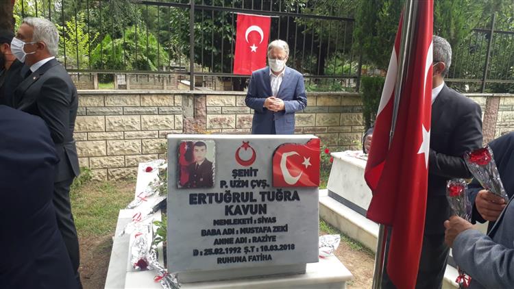 15 temmuz da sehitler unutulmadi