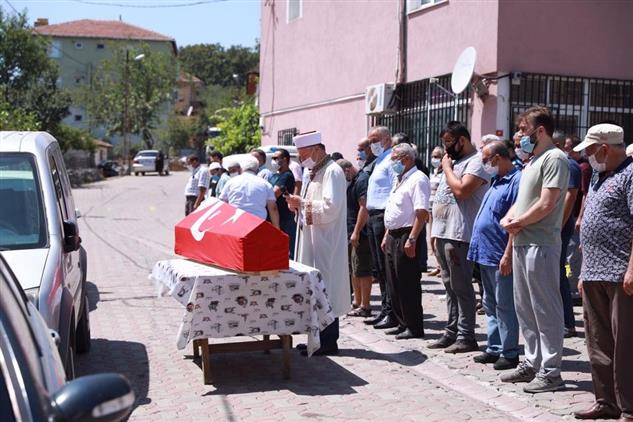 Cekmekoy Un Aci Gunu Kore Gazisi Besim Cetin Hakka Ugurlandi