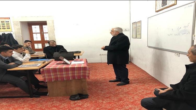 Fatih Erkek Yatili Kur An Kursu Arapca Egitim Programina Ziyaret