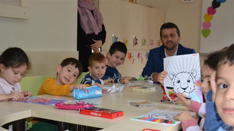 Ilce Muftumuz Haci Hesna Hatun 4 6 Yas Kur An Kursunu Ziyaret Etti