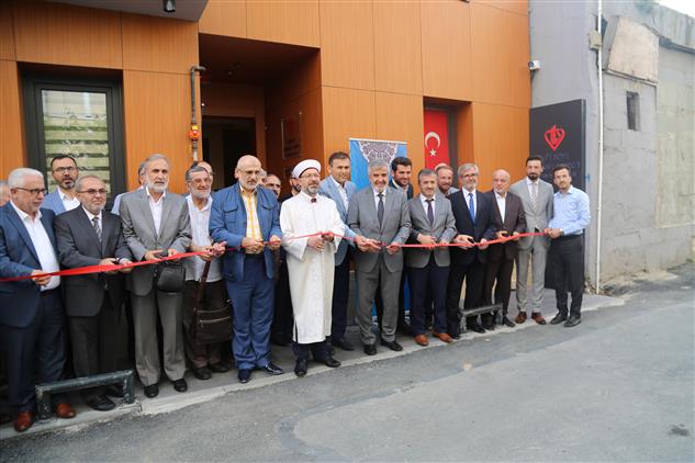 Tdv Istanbul Subesi Ve Genclik Merkezi Acildi