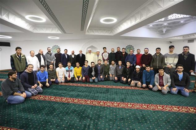 Mimar Sinan Ogrenci Yurdu Cuma Namazi Bulusmasi