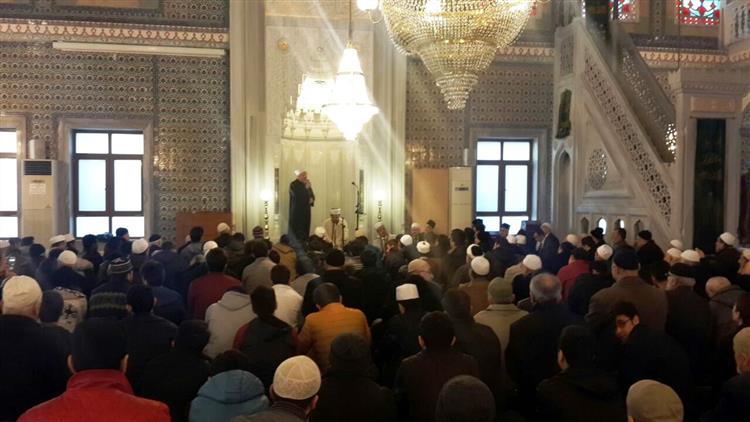 Suhedanin Izinde Huzur Da Niyazdayiz