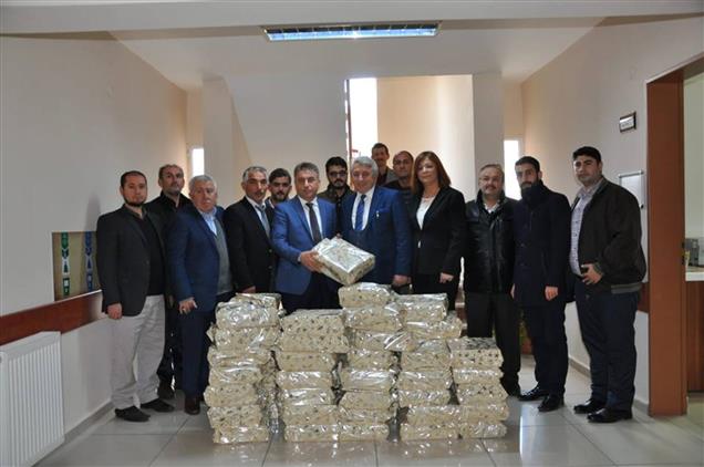 Turkiye Diyanet Vakfi Cesme Subesinden Egitime Destek