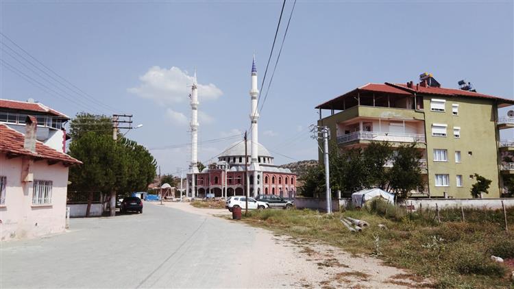 altinoluk camii
